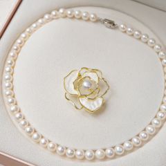 天然淡水珍珠项链 经典款 走量 赠送山茶花胸针